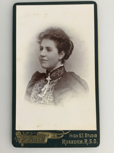 Carte de visite - L.Powell