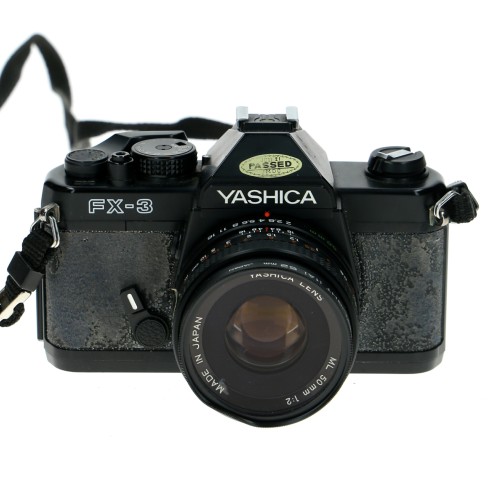 Camara reflex Yashica FX-3     no