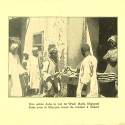 "Une secene dans la rue de wadi Halfa (Egypte) prise avec le kinamo muni du moteur a ressort"