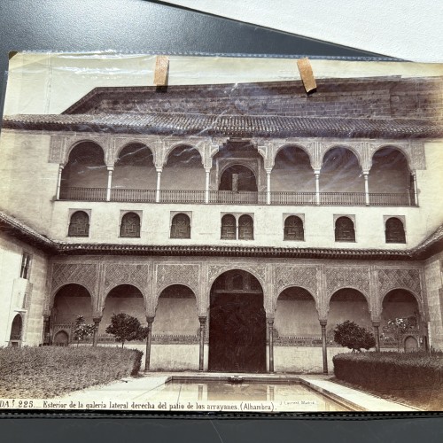 Fotografía original de Jean Laurent (1816–1886)