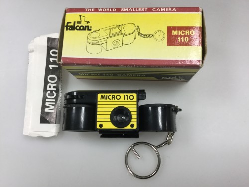 Micro caméra 110 avec la boîte