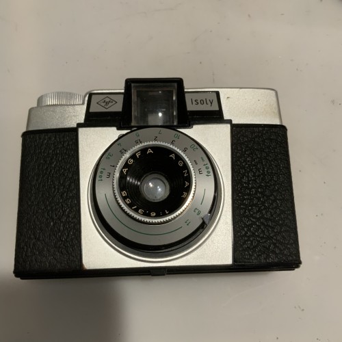 Cámara fotográfica Agfa Isoly I (Alemania, década de 1960) con funda original