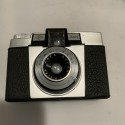 Cámara fotográfica Agfa Isoly I (Alemania, década de 1960) con funda original