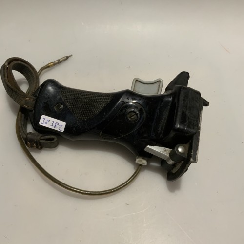 Empuñadura mecánica Rolleifix para cámaras Rolleiflex