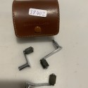 Juego de manivelas de rebobinado Kern-Paillard con estuche de cuero original