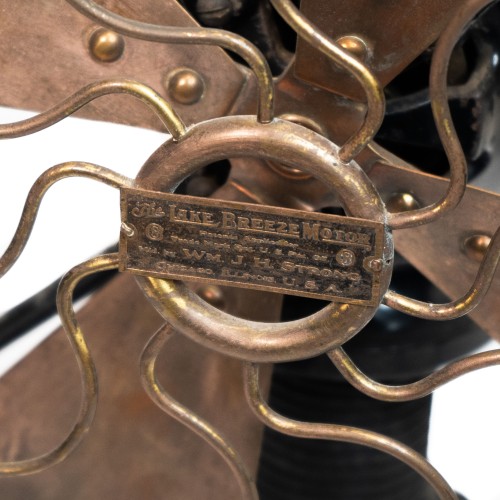 Ventilador con funcionamiento por combustión de alcohol The Lake Breeze motor 5211027