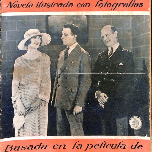 Libro: La coqueta irresistible (novela ilustrada con fotografías).