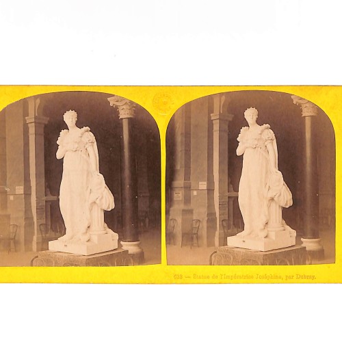 SecciónStatue de l'Impératrice Joséphine, par Dubray.