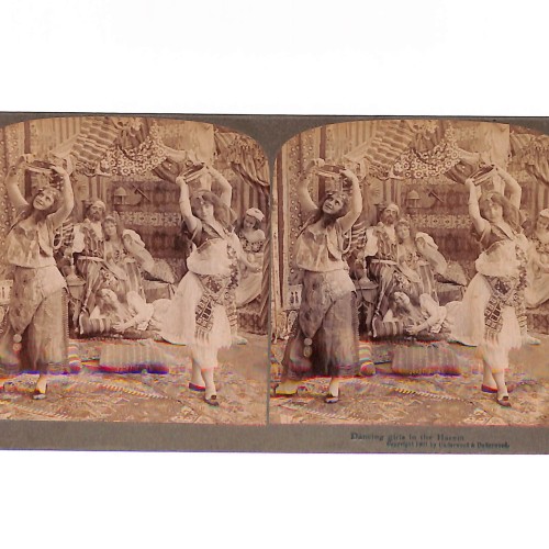 Sección Dancing girls in the Harem