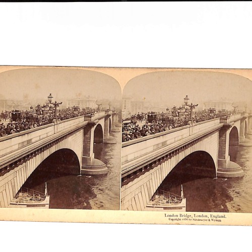 Vista estereoscópica  “Tráfico sobre el London Bridge, Londres (Inglaterra), hacia 1896”