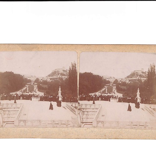 📷 Vista estereoscópica Lourdes – Basílica del Rosario y río Gave (vista panorámica)