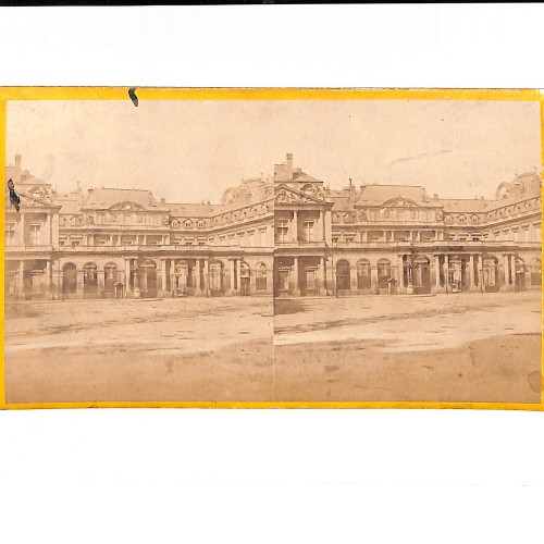 Vista estereoscópica "Palais Royal" (escrito en el reverso en caligrafía inglesa).