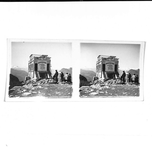 Vista estereoscópica Observatorio de montaña ("Observatoire") con turistas.