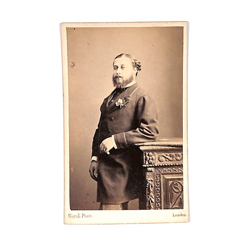 📷 CDV — Retrato masculino estudio Mayall Photo (London)