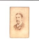 📷 CDV “Retrato femenino victoriano sentado — Billinghurst & Smith (Weymouth & Jersey)”