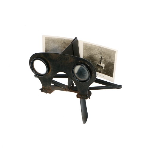 Detachable stereo viewer iron