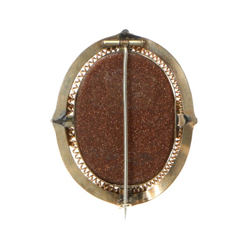 Broche con daguerrotipo retrato chica