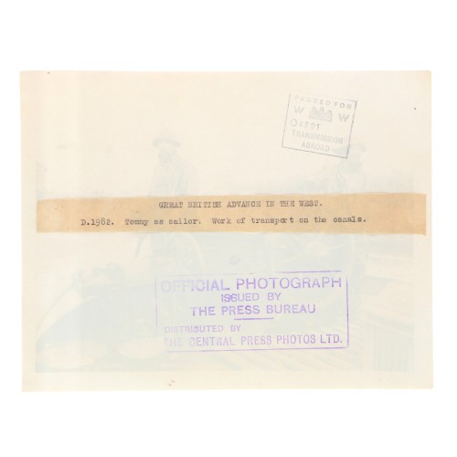 Fotografia Official Photograph - WW Transmission Abroad - Great British advance in the west