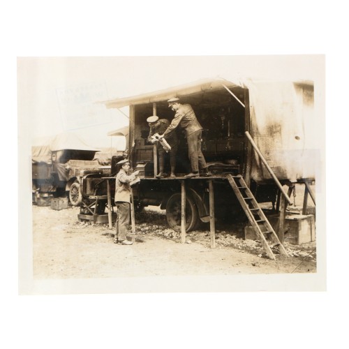Fotografia Official Photograph - WW Transmission Abroad - Great British advance in the west