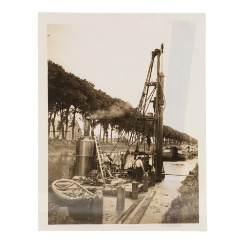 Fotografia Official Photograph - WW Transmission Abroad - Great British advance in the west