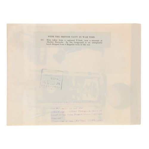 Fotografia Official Photograph - WW Transmission Abroad - With the British navy in war time