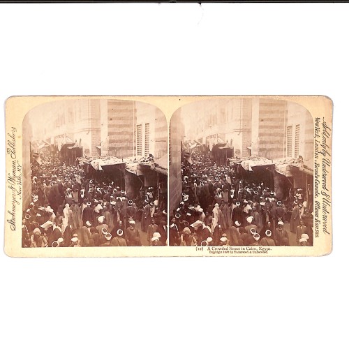 Vista estereo_"A Crowded Street in Cairo, Egypt" (Calle concurrida en El Cairo).