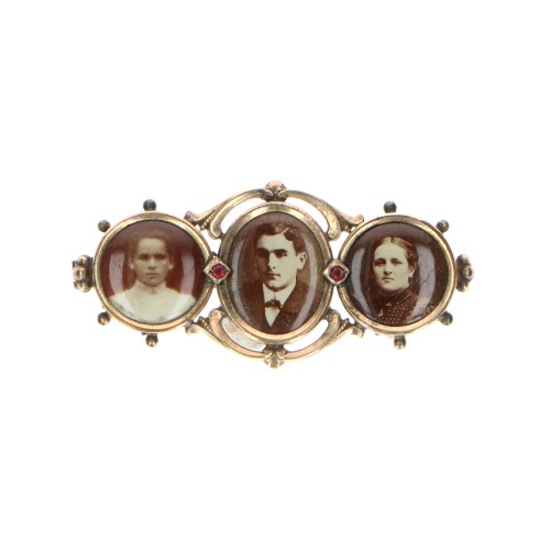 Medallón-broche de galería decorativa
