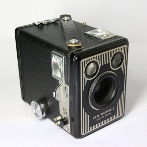 Cámara cajón Kodak Brownie Six-20 Model E 6x9cm