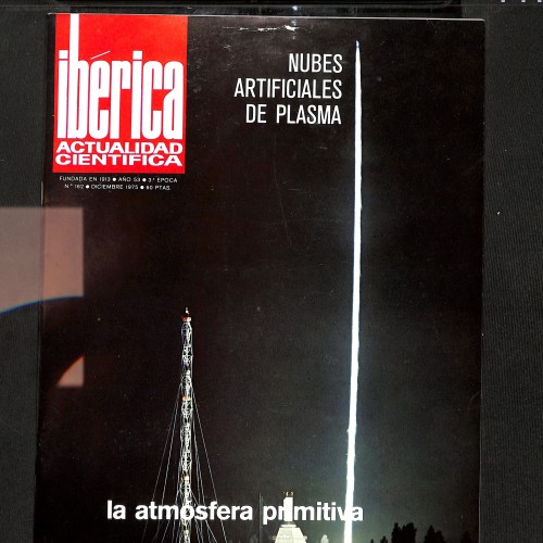 Revista Ibérica - Actualidad Científica (Portada: Nubes artificiales de plasma)