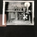 Fotografía: Mecanismo interno de un prototipo o proyector cronofotográfico primitivo.