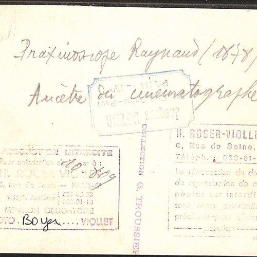 Fotografía histórica de registro que documenta un aparato original de precine