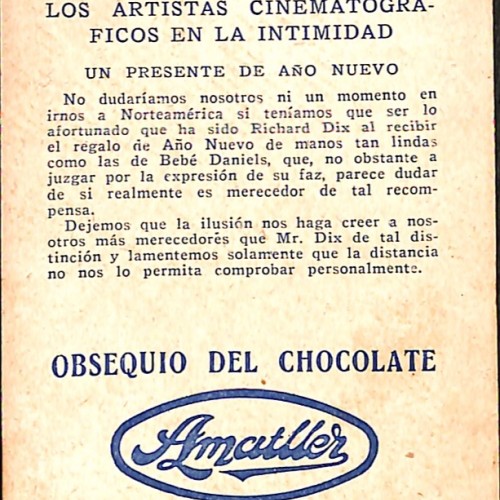 Tarjeta coleccionista: "Un presente de Año Nuevo" (Serie A, Núm. 33: Los artistas cinematográficos en la intimidad).