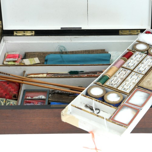 Costurero "Travail" Le coffret hecho por Alphonse Giroux