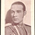 Tarjeta publicitaria de la serie "Biblioteca Films" - "Rodolfo Valentino en El Águila Negra".