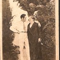 Tarjeta publicitaria Serie A, Núm. 16 - "Los artistas cinematográficos en la intimidad: Adolphe Menjou en la intimidad".