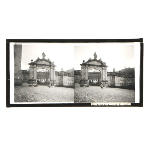 Placa estereoscópica de cristal: Puerta del Convento de Einsiedeln, Suiza