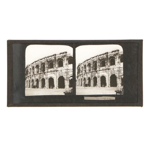 Placa estereoscópica de cristal: Vista exterior de las Arenas de Nimes, Francia