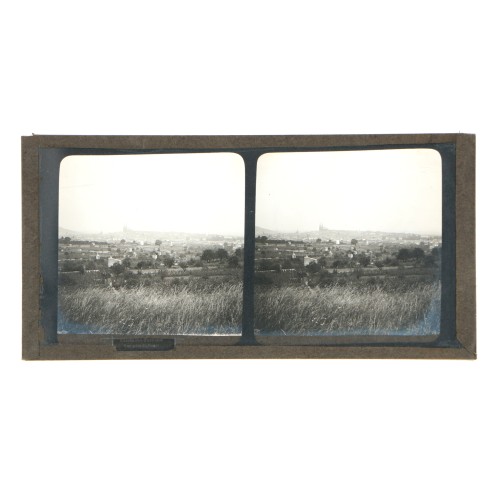 Placa estereoscópica de cristal con vista panorámica de Clermont-Ferrand, Francia