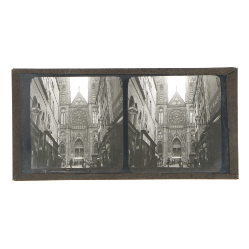 Placa estereoscópica de cristal: Catedral de Clermont-Ferrand, Francia
