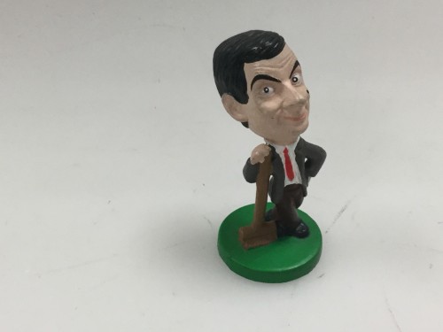 Figura mister bean  traje fuji