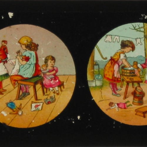 Placa de Linterna Mágica Gebrüder Bing (G.B.N.) con escenas infantiles.