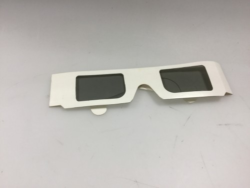 Polarized glasses cardboard