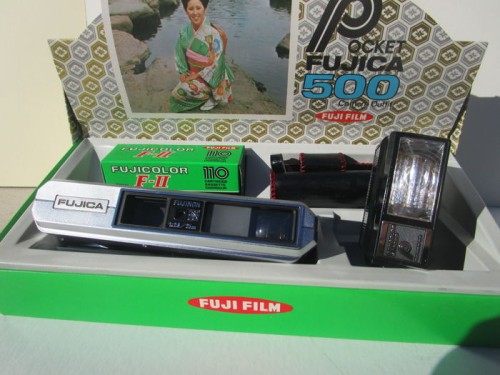 Pocket camera Fujica 500