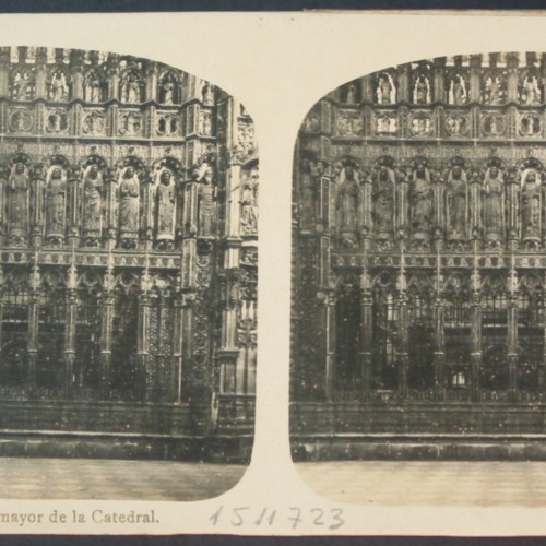 Tarjeta estereoscópica, N.º 3 de la serie 'El Turismo Práctico', mostrando el Altar Mayor de la Catedral de Toledo