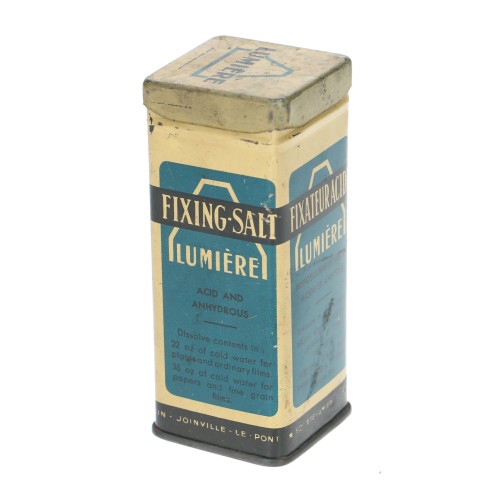 Caja Lumiere de Sal fijadora (con clavos dentro)