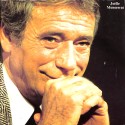 Libro biográfico 'Yves Montand' por Joëlle Monserrat