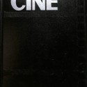 Libro 'Historia Universal del Cine', encuadernación negra simulando un fotograma