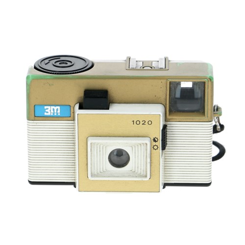 Camara Ferrania 3M 1020