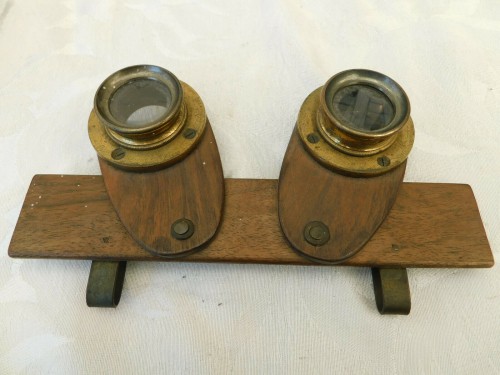 Stereo viewer Victorian wooden folding