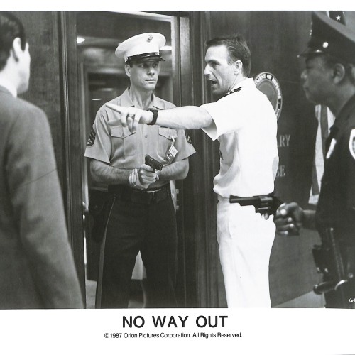 Fotografía promocional de la película "No Way Out"